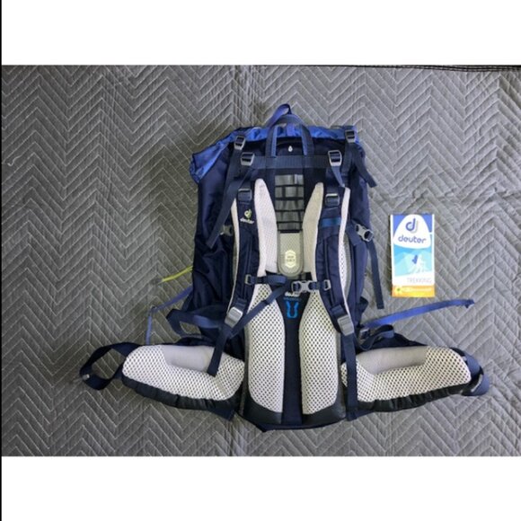 Deuter AirContact Lite 35 + 10 SL Women\'s Fit Trekking Backpack main image 5